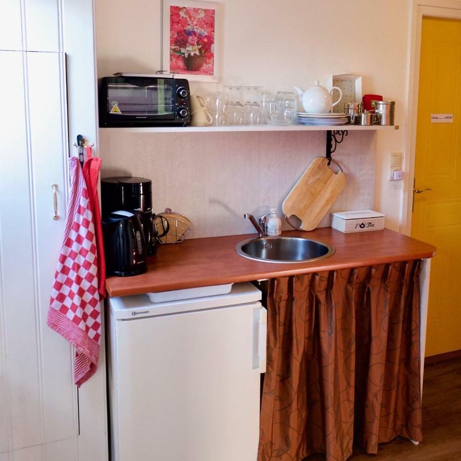 Bed & Breakfast "Bij Lucie" Wijtgaard Bagian luar foto